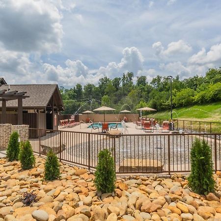 New 1 Bedroom Apt Sleeps 4 - Rc 5106 Pigeon Forge Εξωτερικό φωτογραφία